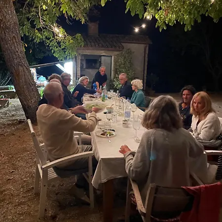 Dell'agata - Rustige Natuurvilla Met Zwembad In Le Marche SantʼAngelo in Vado